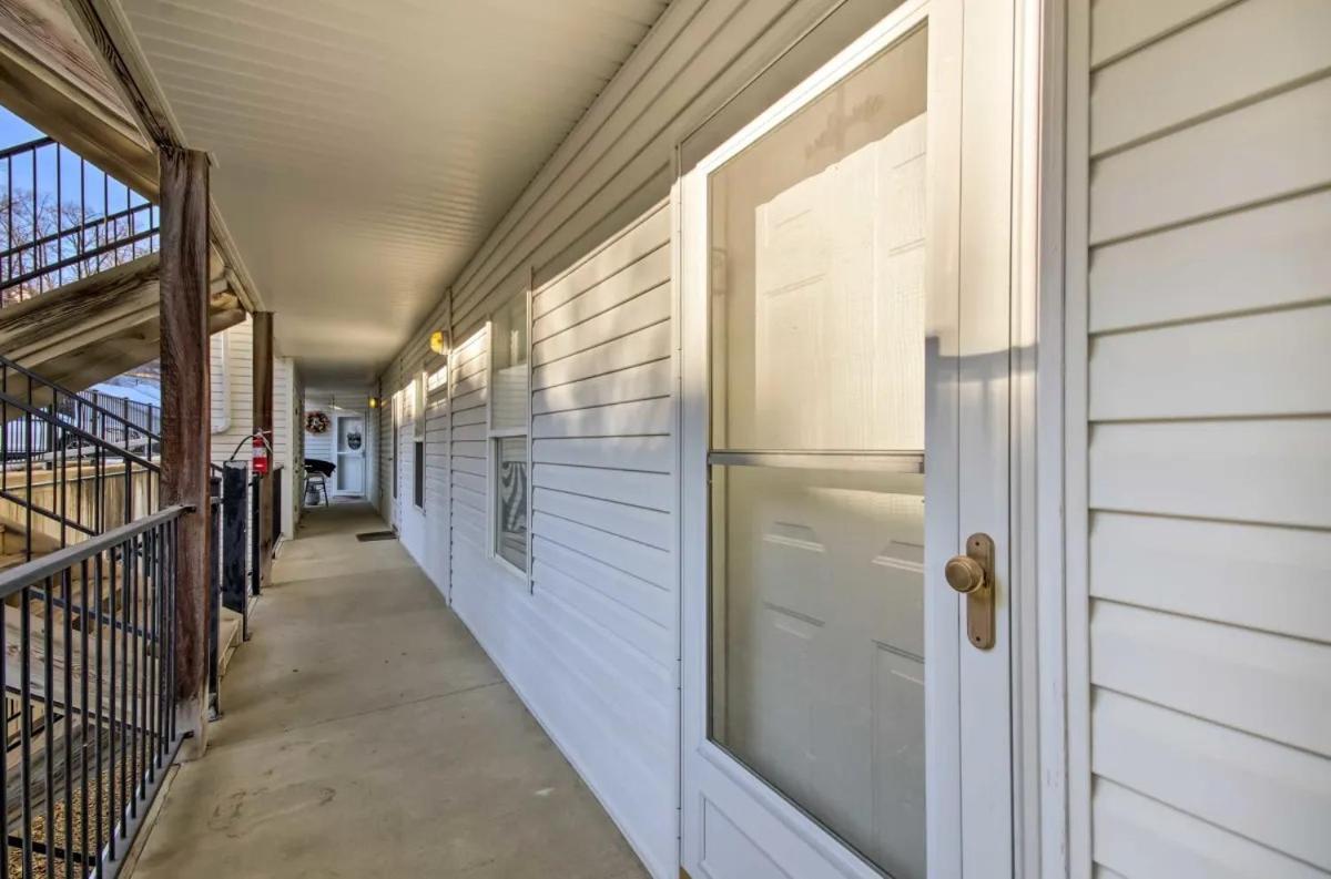 Waterfront Condo With Boat Slip! Lake Ozark Zewnętrze zdjęcie